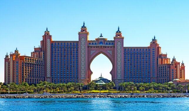 7 Luxury Hotel in Dubai For Booking